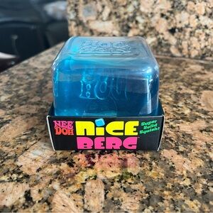 Needoh Nee Doh Nice Berg Niceberg NEW